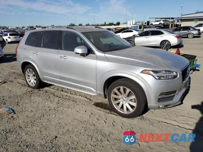 Czwarte zdjęcie samochodu z boku: 2016 VOLVO XC90 T6 VIN:YV4A22PK8G1017891 - miniatura