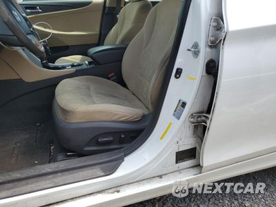 Zdjęcie 12 z 13 samochodu: 2011 HYUNDAI SONATA GLS VIN:5NPEB4AC3BH023312 - miniatura