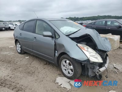 Czwarte zdjęcie samochodu z boku: 2004 TOYOTA PRIUS VIN:JTDKB20U240061454 - miniatura