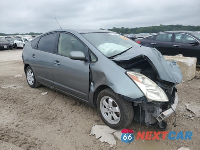 Czwarte zdjęcie samochodu z boku: 2004 TOYOTA PRIUS VIN:JTDKB20U240061454 - miniatura