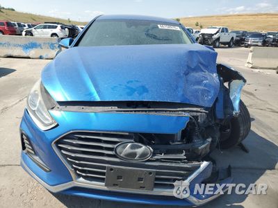Piąte zdjęcie samochodu w środku: 2018 HYUNDAI SONATA SPORT VIN:5NPE34AFXJH599453 - miniatura