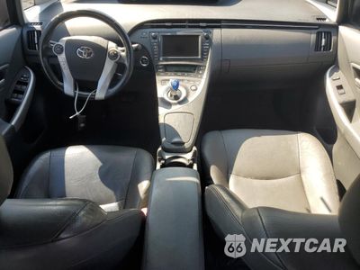 Zdjęcie 8 z 12 samochodu: 2011 TOYOTA PRIUS VIN:JTDKN3DU7B5312301 - miniatura