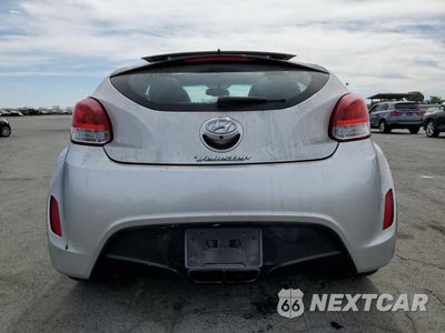 Zdjęcie 6 z 12 samochodu: 2016 HYUNDAI VELOSTER VIN:KMHTC6AD9GU292223 - miniatura
