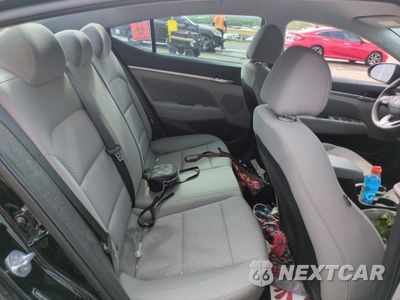 Zdjęcie 10 z 13 samochodu: 2020 HYUNDAI ELANTRA SEL VIN:5NPD84LF7LH528515 - miniatura