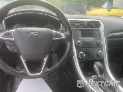 Zdjęcie 9 z 10 samochodu: 2016 FORD FUSION SE VIN:3FA6P0HD7GR319540 - miniatura