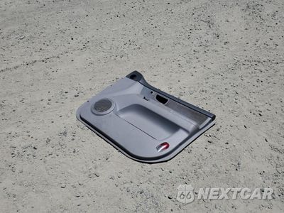 Zdjęcie 13 z 14 samochodu: 2006 KIA SORENTO EX VIN:KNDJD733365512631 - miniatura
