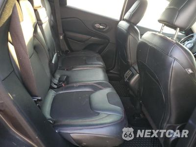 Zdjęcie 11 z 13 samochodu: 2015 JEEP CHEROKEE TRAILHAWK VIN:1C4PJMBB8FW594067 - miniatura