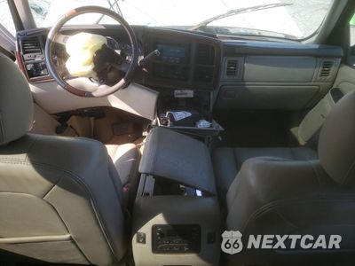 Zdjęcie 8 z 13 samochodu: 2006 CADILLAC ESCALADE LUXURY VIN:1GYEK63N76R119737 - miniatura