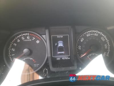 Zdjęcie 9 z 12 samochodu: 2022 TOYOTA TACOMA DOUBLE CAB 3.5L SR VIN:3TMCZ5AN4NM525643 - miniatura