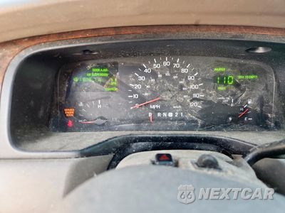 Zdjęcie 9 z 12 samochodu: 1999 LINCOLN TOWN CAR CARTIER VIN:1LNHM83W0XY607285 - miniatura