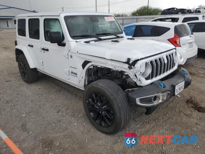 Czwarte zdjęcie samochodu z boku: 2024 JEEP WRANGLER SAHARA 4XE VIN:1C4RJXP67RW270764 - miniatura