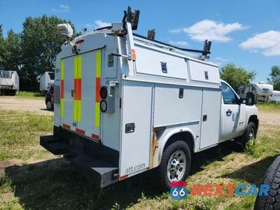 Trzecie zdjęcie samochodu z tyłu: 2013 CHEVROLET SILVERADO C3500 VIN:1GB3CZCG9DF151735 - miniatura