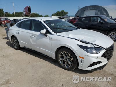 Czwarte zdjęcie samochodu z boku: 2020 HYUNDAI SONATA SEL VIN:5NPEF4JA0LH038256 - miniatura