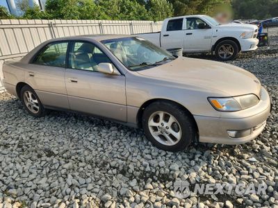 Czwarte zdjęcie samochodu z boku: 2001 LEXUS ES 300 VIN:JT8BF28G410335752 - miniatura