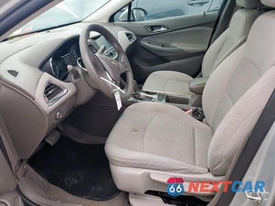 Zdjęcie 7 z 13 samochodu: 2017 CHEVROLET CRUZE LT VIN:1G1BE5SM1H7110476 - miniatura