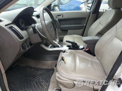 Zdjęcie 7 z 12 samochodu: 2010 FORD FOCUS SEL VIN:1FAHP3HN6AW212213 - miniatura