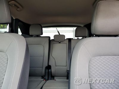 Zdjęcie 10 z 13 samochodu: 2020 FORD ESCAPE SE VIN:1FMCU9G65LUC23983 - miniatura