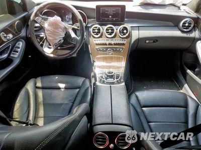 Zdjęcie 8 z 12 samochodu: 2018 MERCEDES-BENZ C 300 VIN:WDDWF4JB7JR409938 - miniatura