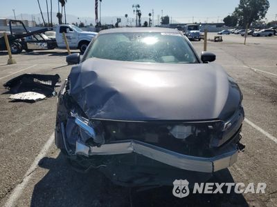 Piąte zdjęcie samochodu w środku: 2018 HONDA CLARITY VIN:JHMZC5F19JC011749 - miniatura