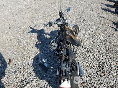 Zdjęcie 6 z 8 samochodu: 1983 HONDA ADV650 VIN:JH2RC1108DM005827 - miniatura