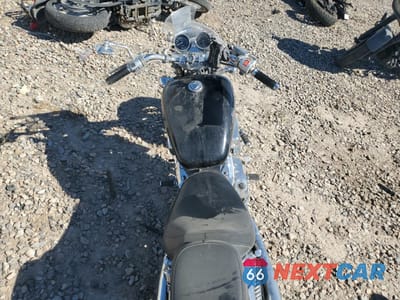 Zdjęcie 6 z 8 samochodu: 2002 HONDA VF750 C VIN:JH2RC43042M801258 - miniatura