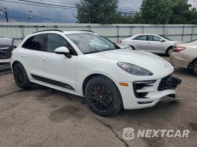Czwarte zdjęcie samochodu z boku: 2018 PORSCHE MACAN GTS VIN:WP1AG2A58JLB64214 - miniatura