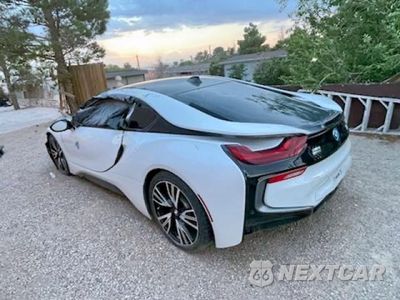 Trzecie zdjęcie samochodu z tyłu: 2014 BMW I8 VIN:WBY2Z2C51EVX64157 - miniatura