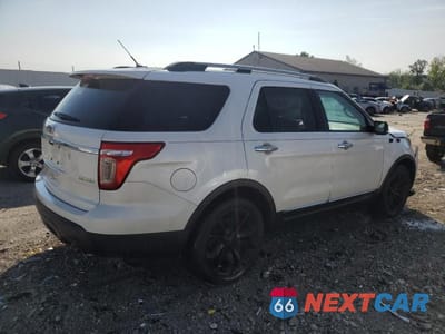 Trzecie zdjęcie samochodu z tyłu: 2013 FORD EXPLORER XLT VIN:1FM5K7D8XDGB31972 - miniatura