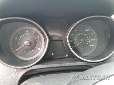 Zdjęcie 9 z 14 samochodu: 2015 HYUNDAI ELANTRA SE VIN:5NPDH4AE8FH553096 - miniatura
