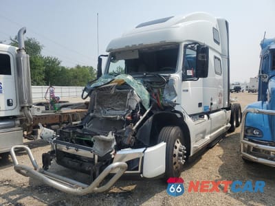 Drugie zdjęcie samochodu z przodu: 2024 VOLVO VNL SEMI TRUCK VIN:4V4NC9EJ9RN635077 - miniatura