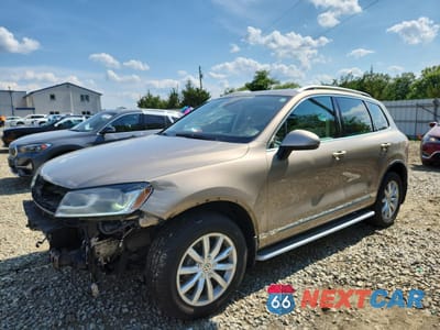 2016 VOLKSWAGEN TOUAREG SPORT WVGEF9BP8GD003925 - główne zdjęcie licytacji z USA - miniatura