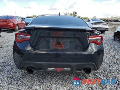 Zdjęcie 6 z 12 samochodu: 2017 TOYOTA 86 BASE VIN:JF1ZNAA12H8702507 - miniatura