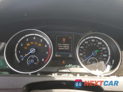 Zdjęcie 9 z 14 samochodu: 2017 VOLKSWAGEN GOLF R VIN:WVWVF7AU6HW143588 - miniatura