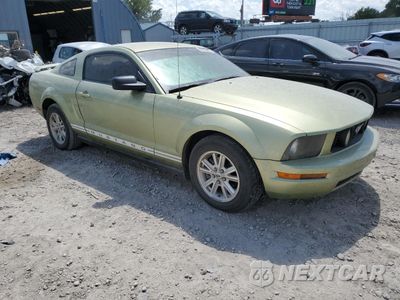 Czwarte zdjęcie samochodu z boku: 2006 FORD MUSTANG VIN:1ZVFT80N365141715 - miniatura