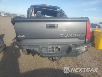 Zdjęcie 6 z 12 samochodu: 2018 TOYOTA TUNDRA CREWMAX 1794 VIN:5TFAW5F16JX731735 - miniatura