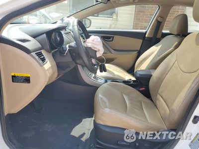 Zdjęcie 7 z 14 samochodu: 2013 HYUNDAI ELANTRA GLS VIN:5NPDH4AE8DH182664 - miniatura