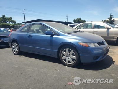 Czwarte zdjęcie samochodu z boku: 2008 HONDA CIVIC LX VIN:2HGFG12688H548074 - miniatura