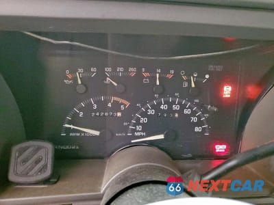 Zdjęcie 9 z 13 samochodu: 1992 CHEVROLET SUBURBAN K1500 VIN:1GNFK16K9NJ338993 - miniatura