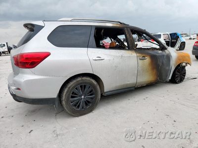 Trzecie zdjęcie samochodu z tyłu: 2017 NISSAN PATHFINDER S VIN:5N1DR2MN8HC668692 - miniatura