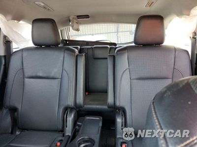 Zdjęcie 10 z 16 samochodu: 2018 TOYOTA HIGHLANDER LIMITED VIN:5TDDZRFH9JS868585 - miniatura