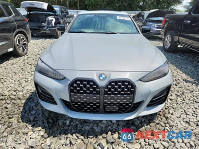 Piąte zdjęcie samochodu w środku: 2024 BMW M440XI GRAN COUPE VIN:WBA13AW03RFS04128 - miniatura