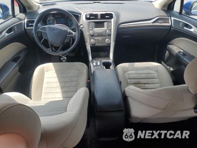 Zdjęcie 8 z 12 samochodu: 2017 FORD FUSION S VIN:3FA6P0G7XHR153933 - miniatura