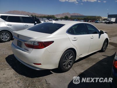 Trzecie zdjęcie samochodu z tyłu: 2016 LEXUS ES 300H VIN:JTHBW1GG2G2115177 - miniatura