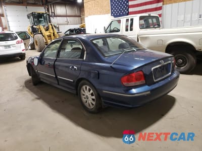 Drugie zdjęcie samochodu z przodu: 2002 HYUNDAI SONATA GLS VIN:KMHWF35H22A640633 - miniatura