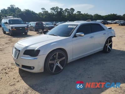 2011 CHRYSLER 300C 2C3CA6CT0BH554791 - główne zdjęcie licytacji z USA - miniatura