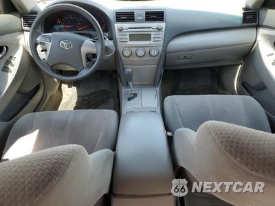 Zdjęcie 8 z 12 samochodu: 2010 TOYOTA CAMRY BASE VIN:4T1BF3EK2AU026446 - miniatura