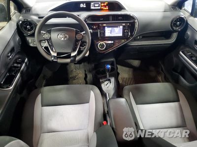 Zdjęcie 8 z 14 samochodu: 2018 TOYOTA PRIUS C VIN:JTDKDTB39J1607287 - miniatura