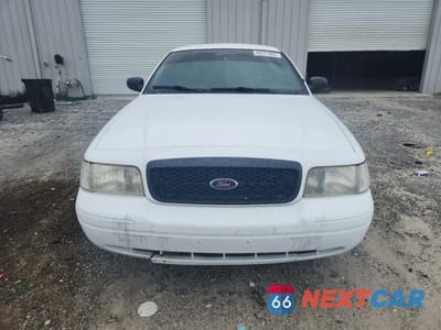 Piąte zdjęcie samochodu w środku: 2006 FORD CROWN VICTORIA POLICE INTERCEPTOR VIN:2FAFP71W66X134982 - miniatura