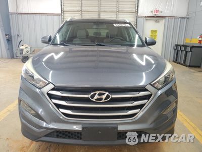 Piąte zdjęcie samochodu w środku: 2017 HYUNDAI TUCSON LIMITED VIN:KM8J3CA42HU423466 - miniatura