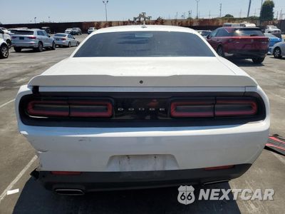 Zdjęcie 6 z 12 samochodu: 2018 DODGE CHALLENGER SXT VIN:2C3CDZAG5JH311636 - miniatura